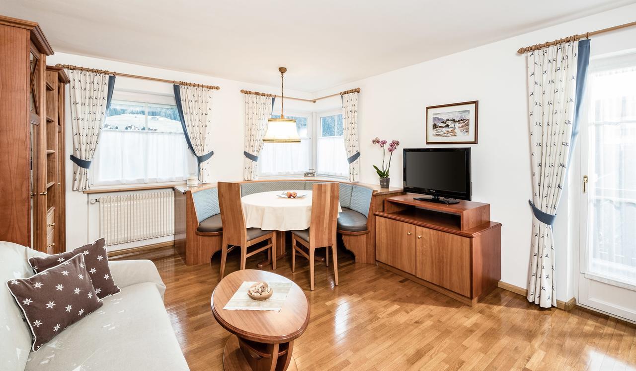 Apartments Stlarida โอติเซ ภายนอก รูปภาพ